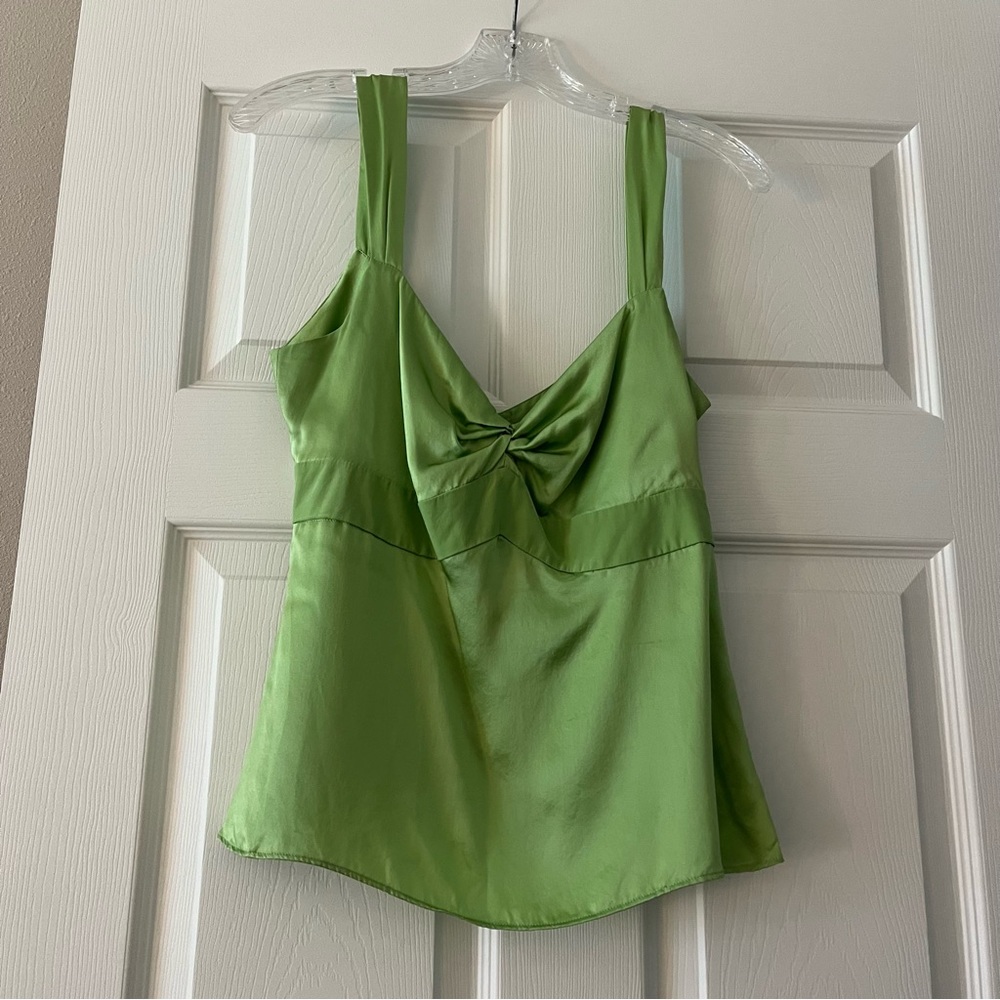 Banana Republic lime green silk sleeveless v- neck top, size 8, zippers on side